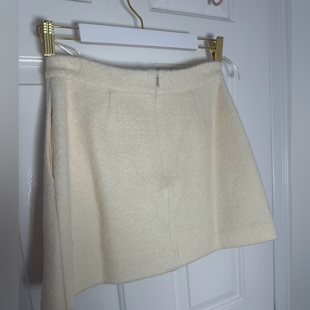 NWOT Reformation Brielle Skirt in Ivory - Picture 8 of 10